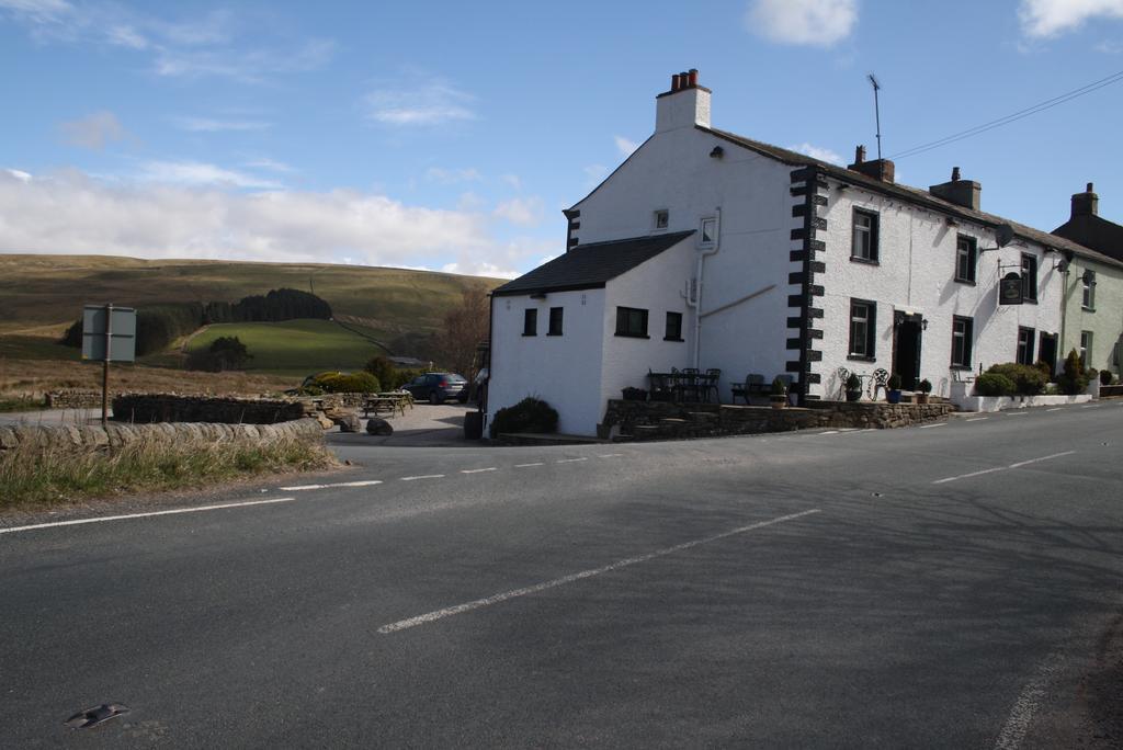 The Moorcock Inn ホーズ エクステリア 写真