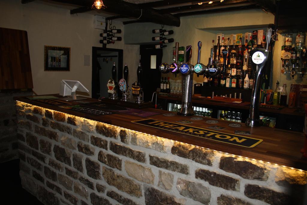 The Moorcock Inn ホーズ エクステリア 写真